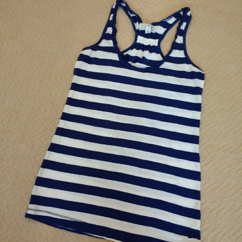 🌟🎉DONATING 8/1 HP Striped tank top ruffle detail